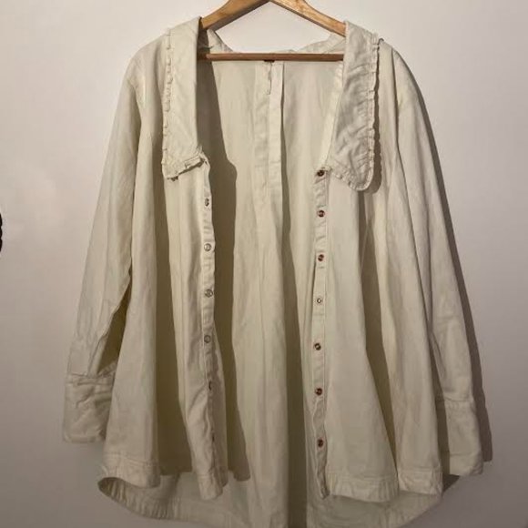 Free People: Charlie Denim Buttondown - Picture 4 of 9